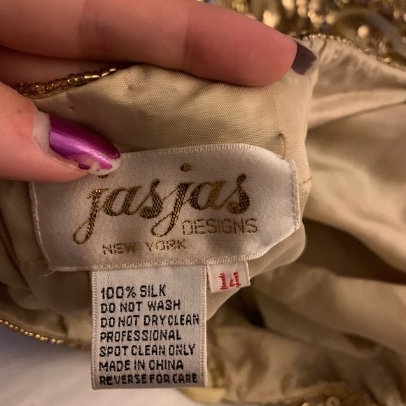 BLACK FRIDAY SALE 🖤100% Silk Vintage Jas Jas New York Beaded Halter Neck Dress - Picture 2 of 15